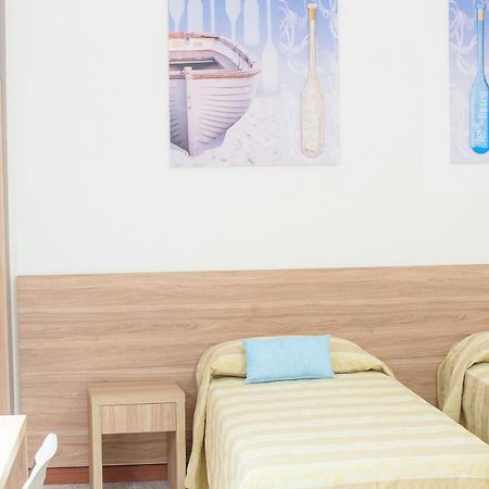 Hotel Solmar Cattolica Esterno foto